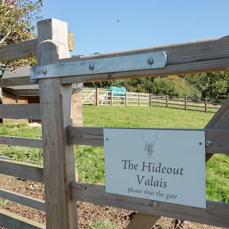 Dom wakacyjny Foxes Den Allerston